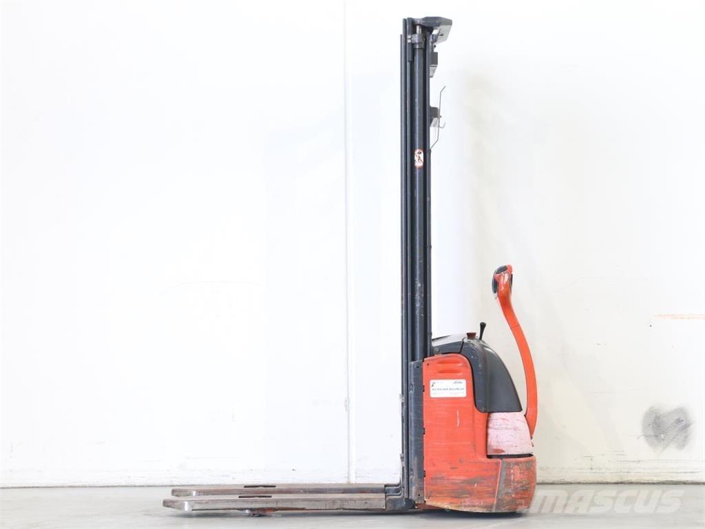 Linde L10/379 Gaffelstabler med gående fører