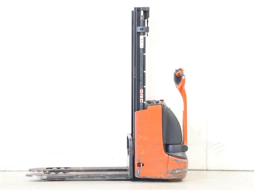 Linde L12/1172 Gaffelstabler med gående fører