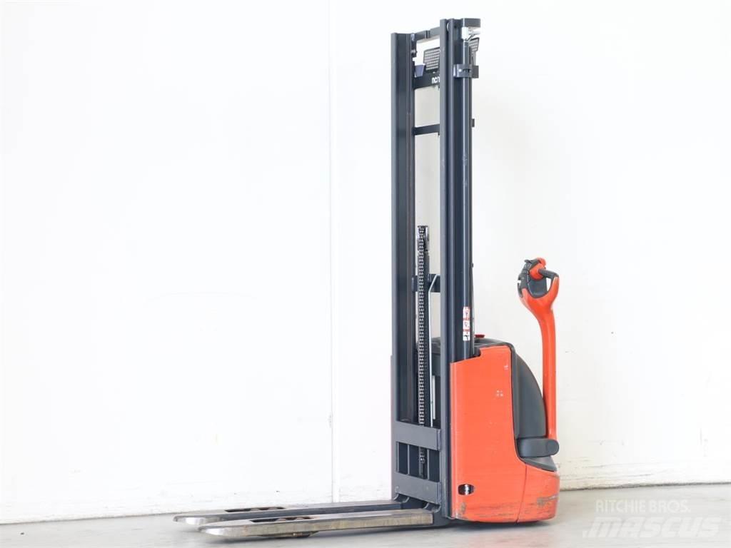 Linde L12/1172-01 Gaffelstabler med gående fører