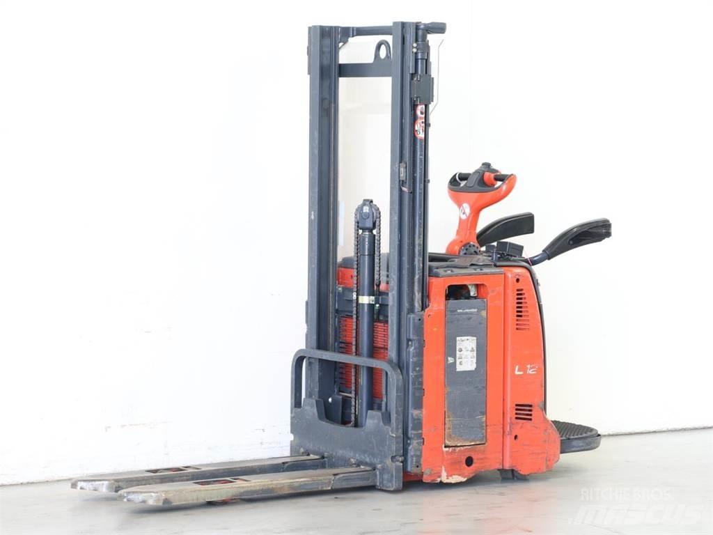 Linde L12AP/133 Gaffelstabler med gående fører