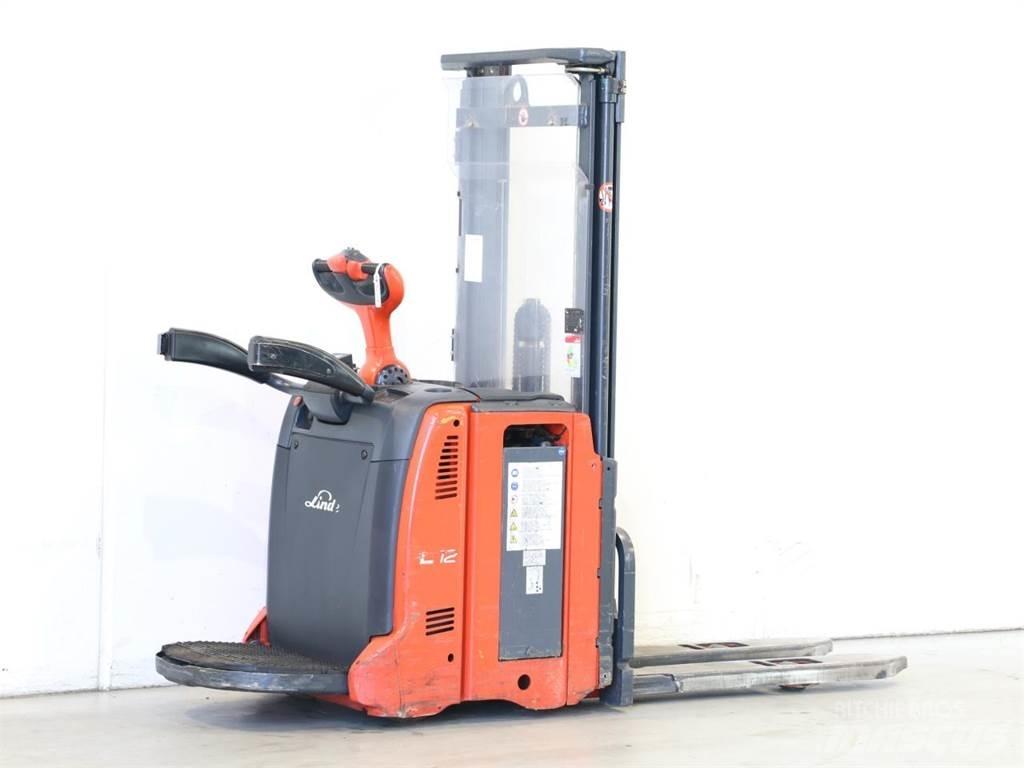 Linde L12AP/133 Gaffelstabler med gående fører