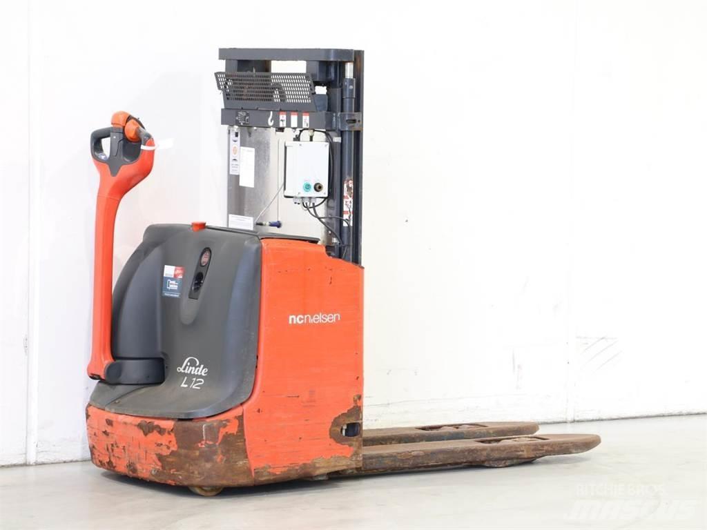 Linde L12I/1172 Gaffelstabler med gående fører