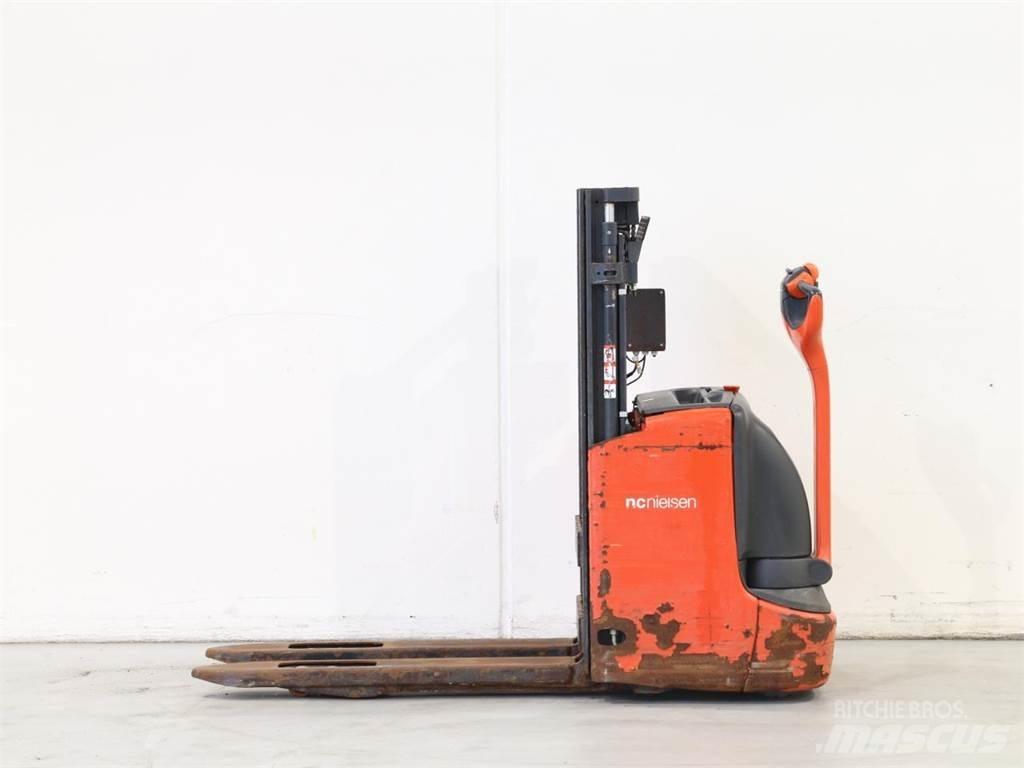 Linde L12I/1172 Gaffelstabler med gående fører