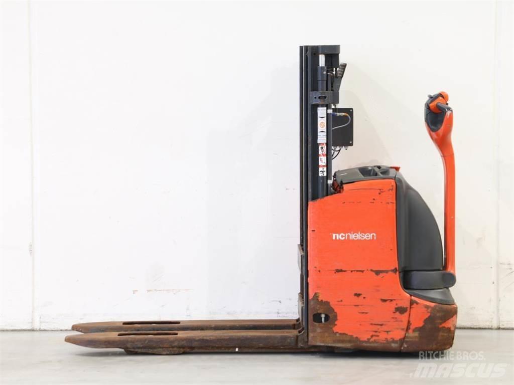 Linde L12I/1172 Gaffelstabler med gående fører