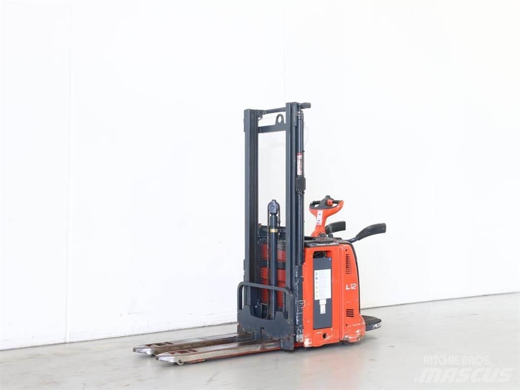 Linde L12LAP/133 Gaffelstabler med gående fører