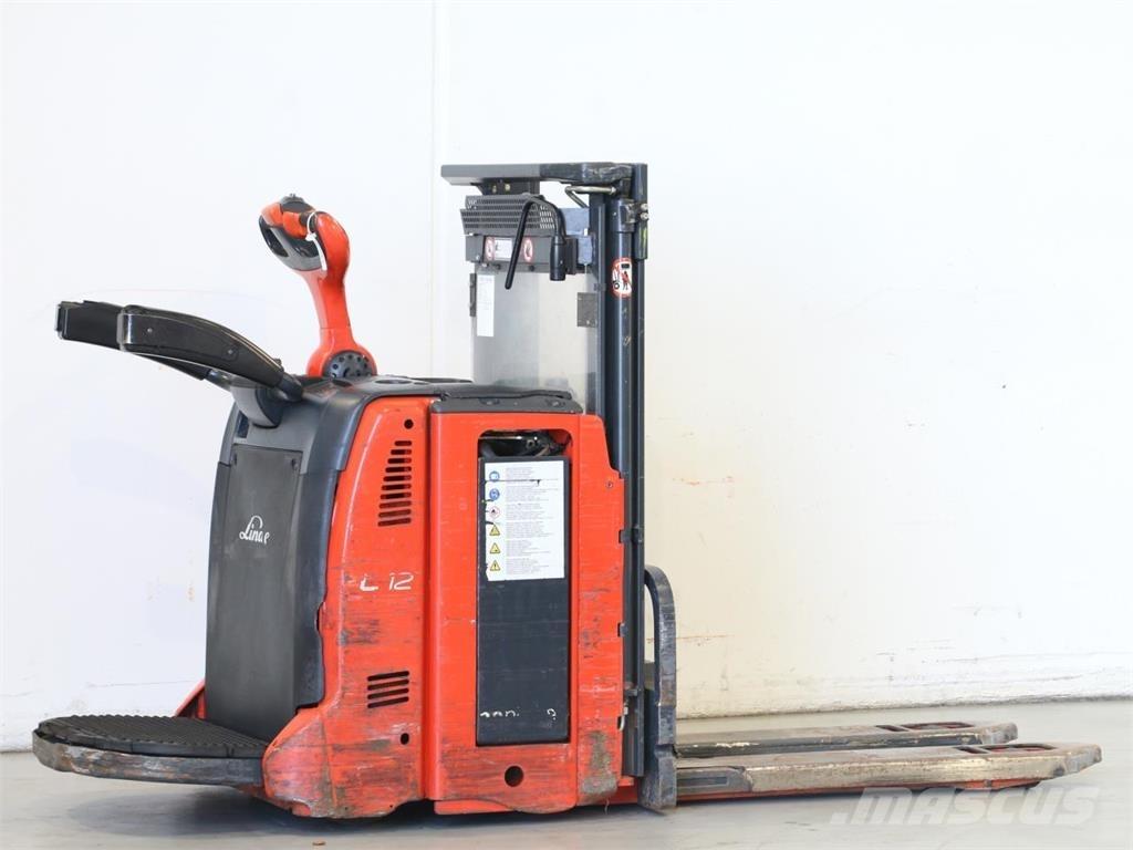 Linde L12LAP/133 Gaffelstabler med gående fører