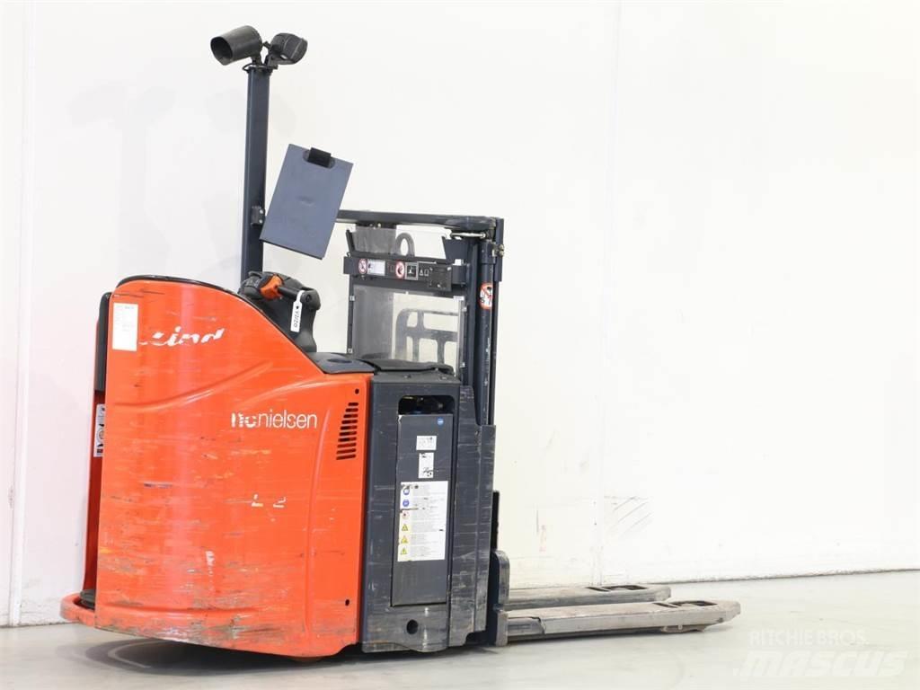 Linde L12LSP/133 Gaffelstabler med gående fører