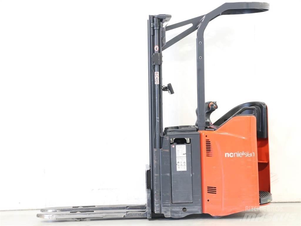 Linde L12SP/133-01 Gaffelstabler med gående fører