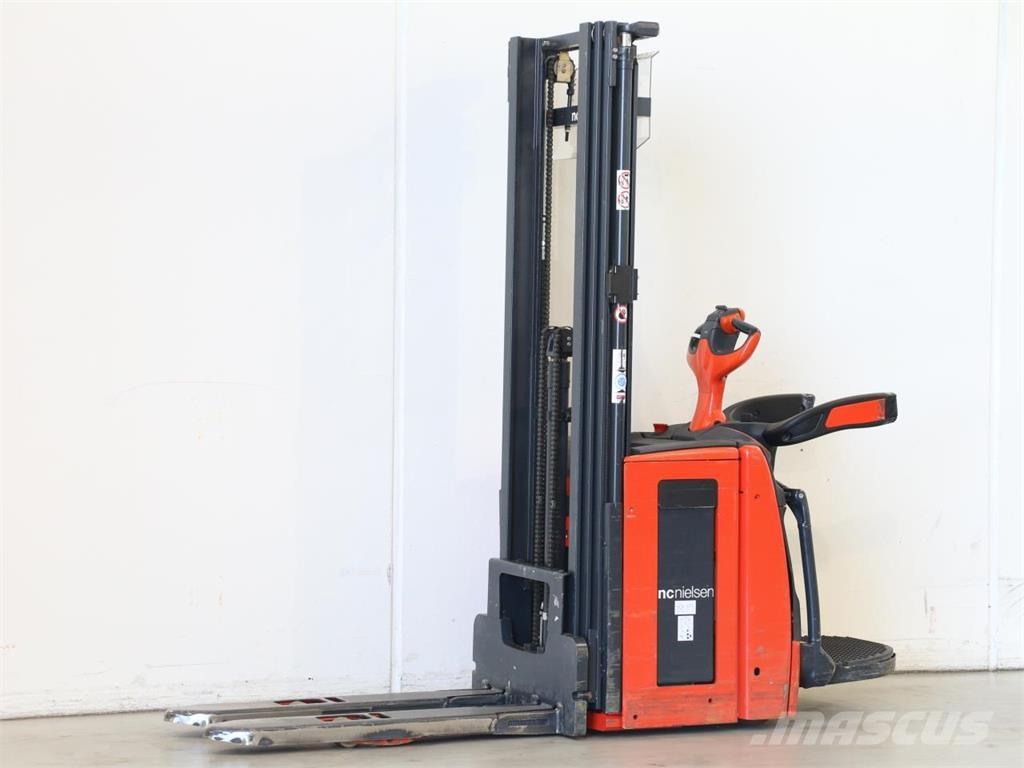 Linde L14AP/1173 Gaffelstabler med gående fører