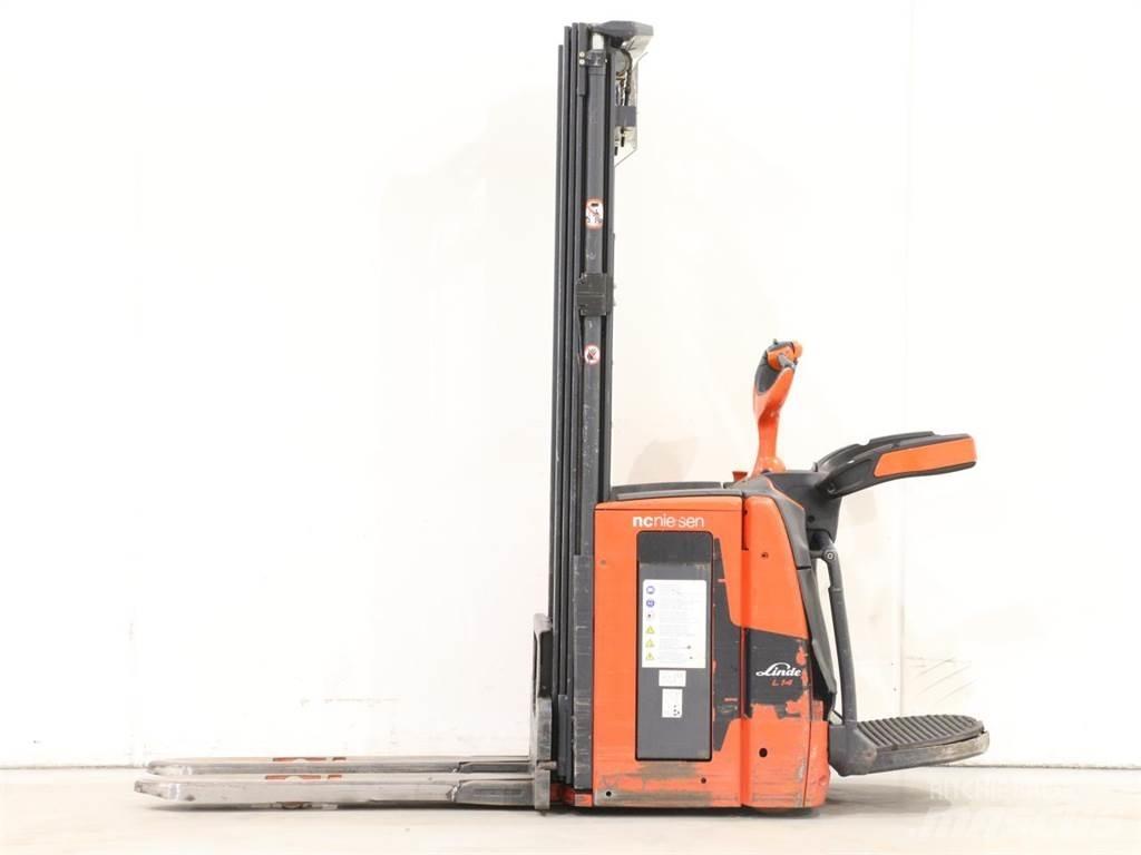 Linde L14AP/1173-00 Gaffelstabler med gående fører