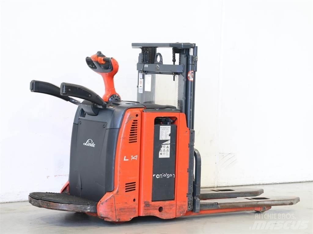 Linde L14AP/133 Gaffelstabler med gående fører