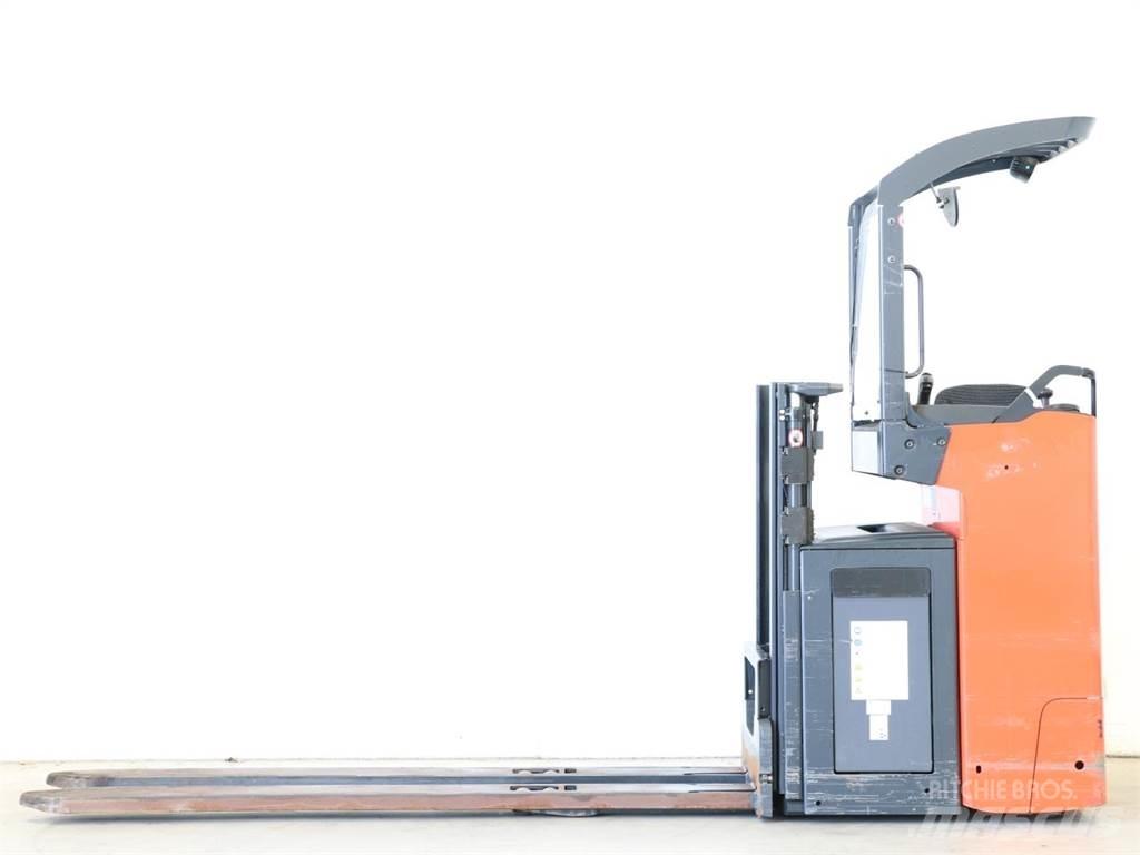 Linde L14R/1174 Gaffelstabler med gående fører