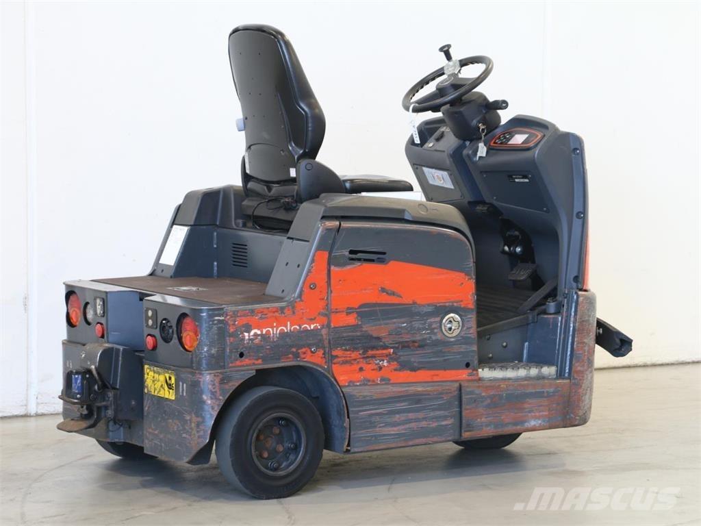 Linde P80/1191-01 Bugsertruck