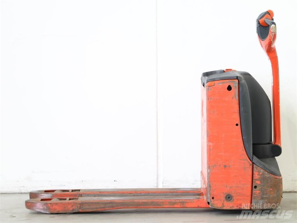 Linde T16/1152 Gaffelstabler med gående fører