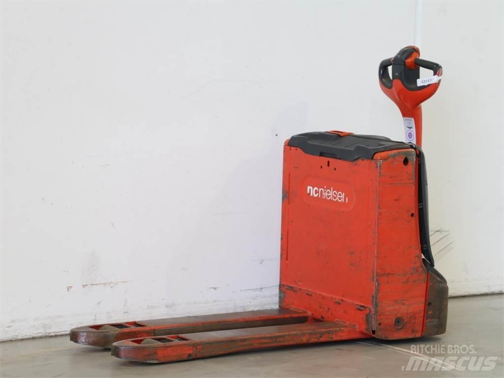 Linde T16/1152 Gaffelstabler med gående fører