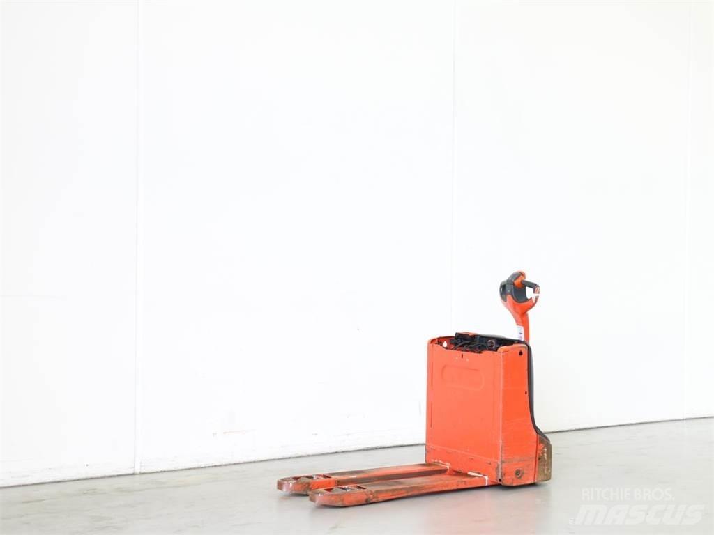Linde T16/1152 Gaffelstabler med gående fører
