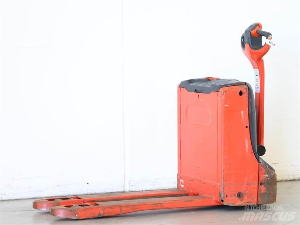 Linde T16/1152 Gaffelstabler med gående fører