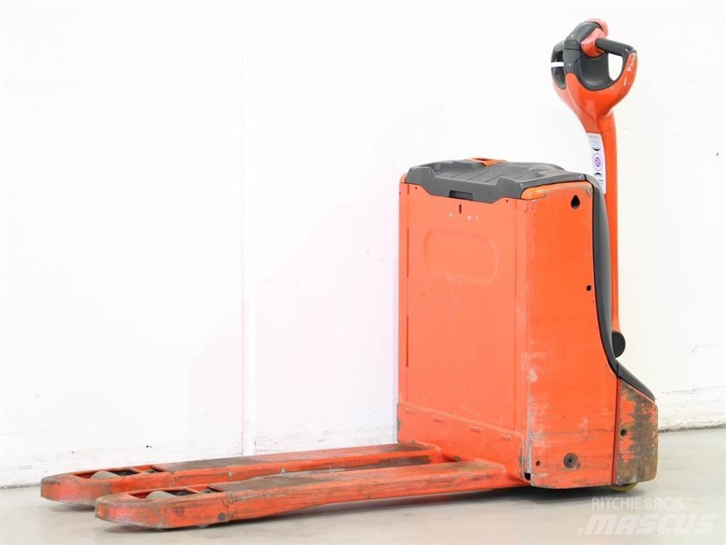 Linde T16/1152 Gaffelstabler med gående fører