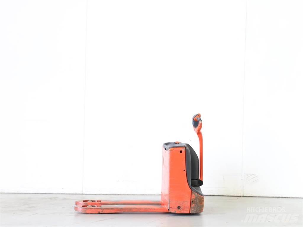 Linde T16/1152 Gaffelstabler med gående fører