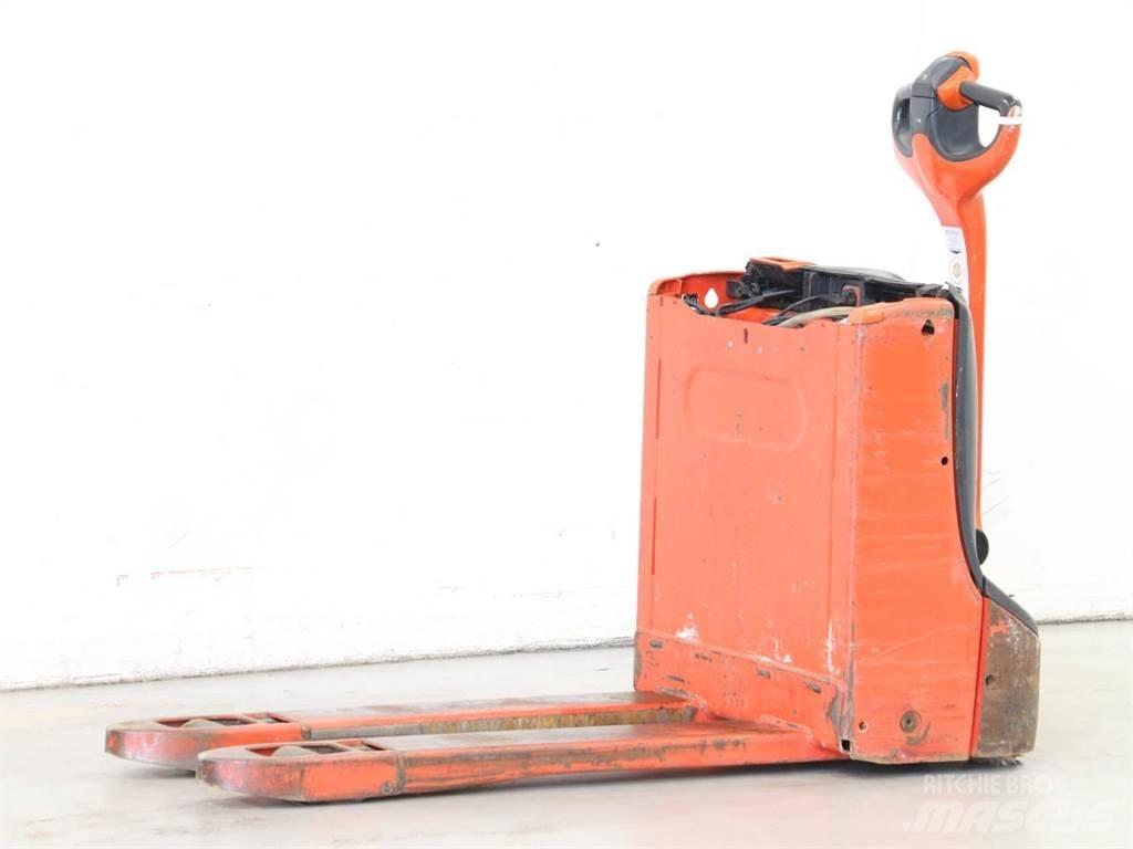 Linde T16/1152 Gaffelstabler med gående fører
