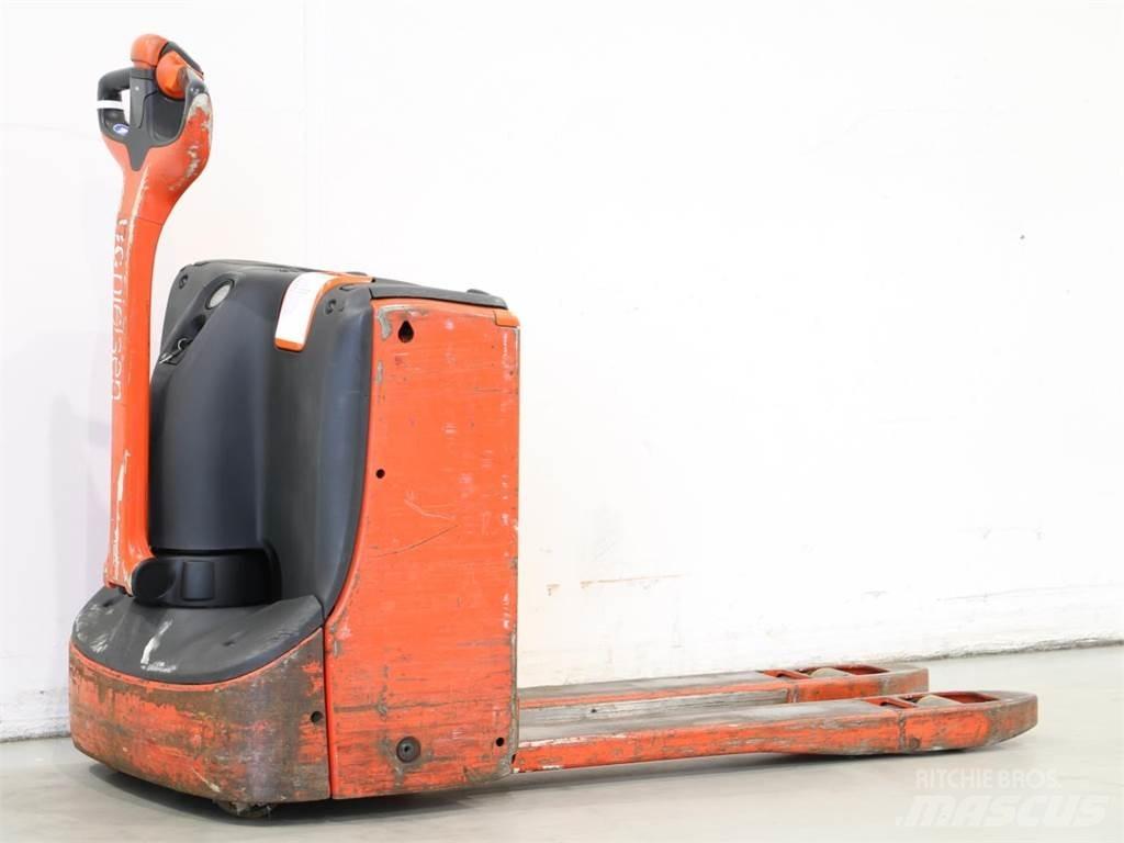 Linde T16/1152 Gaffelstabler med gående fører