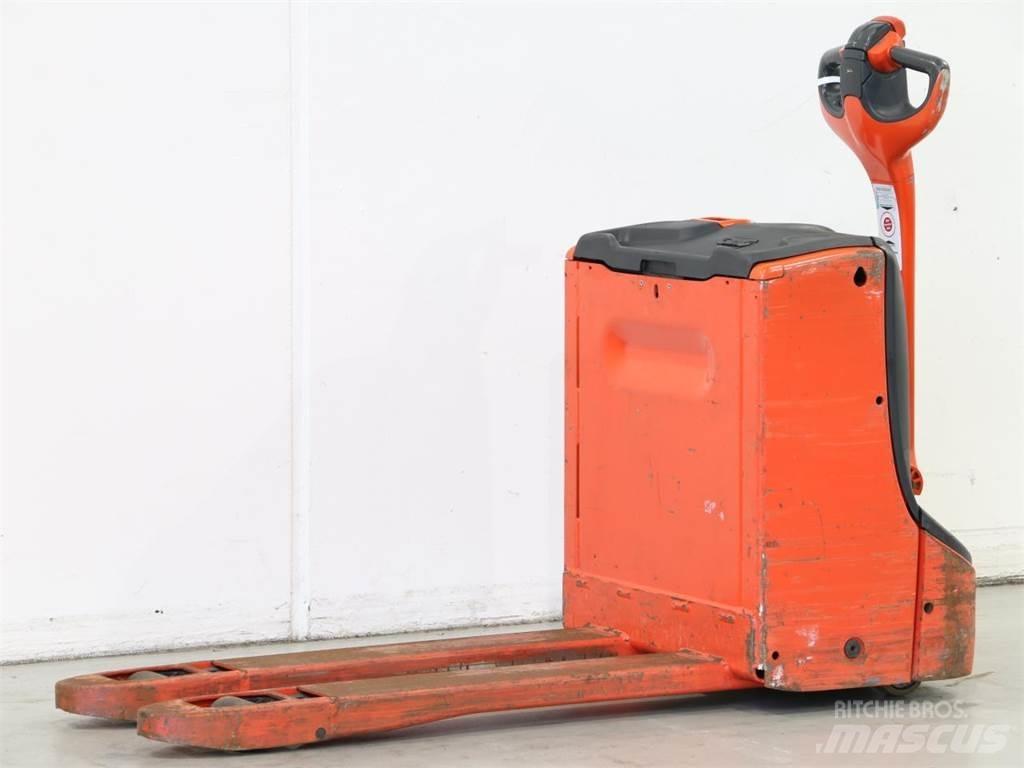 Linde T16/1152 Gaffelstabler med gående fører