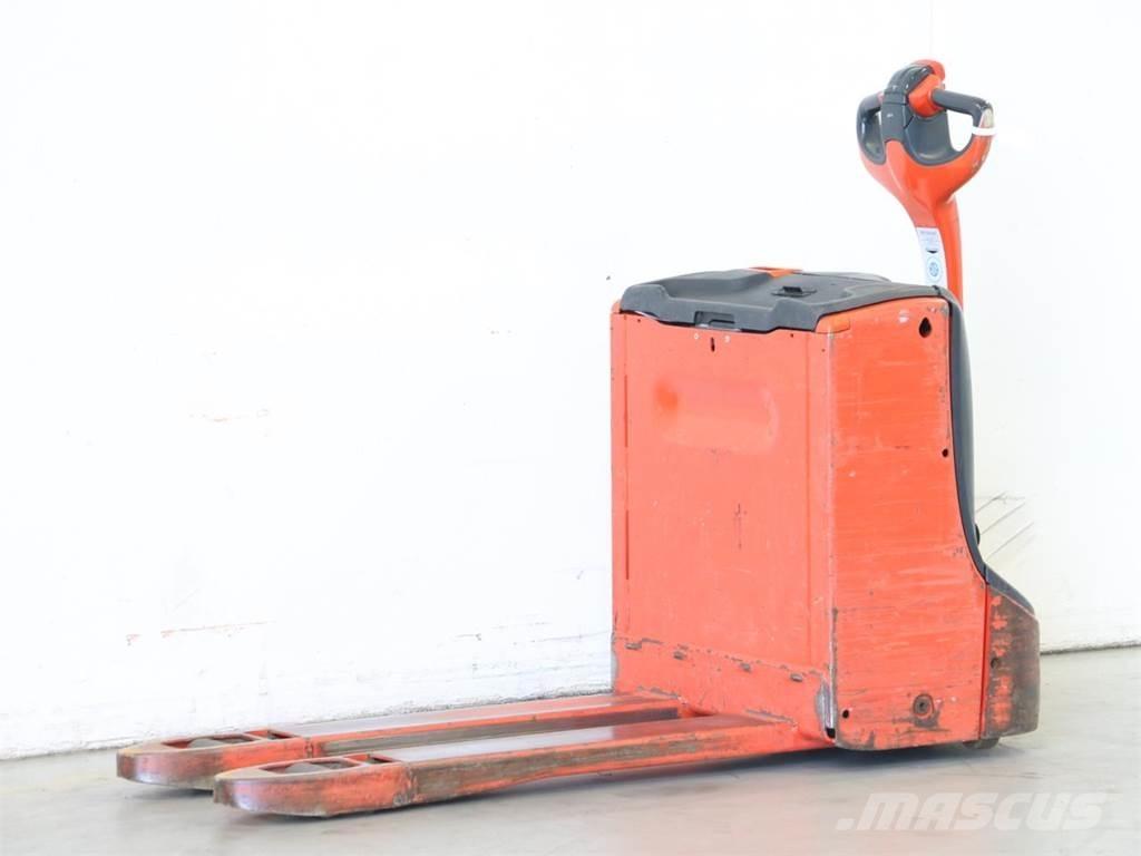 Linde T16/1152 Gaffelstabler med gående fører