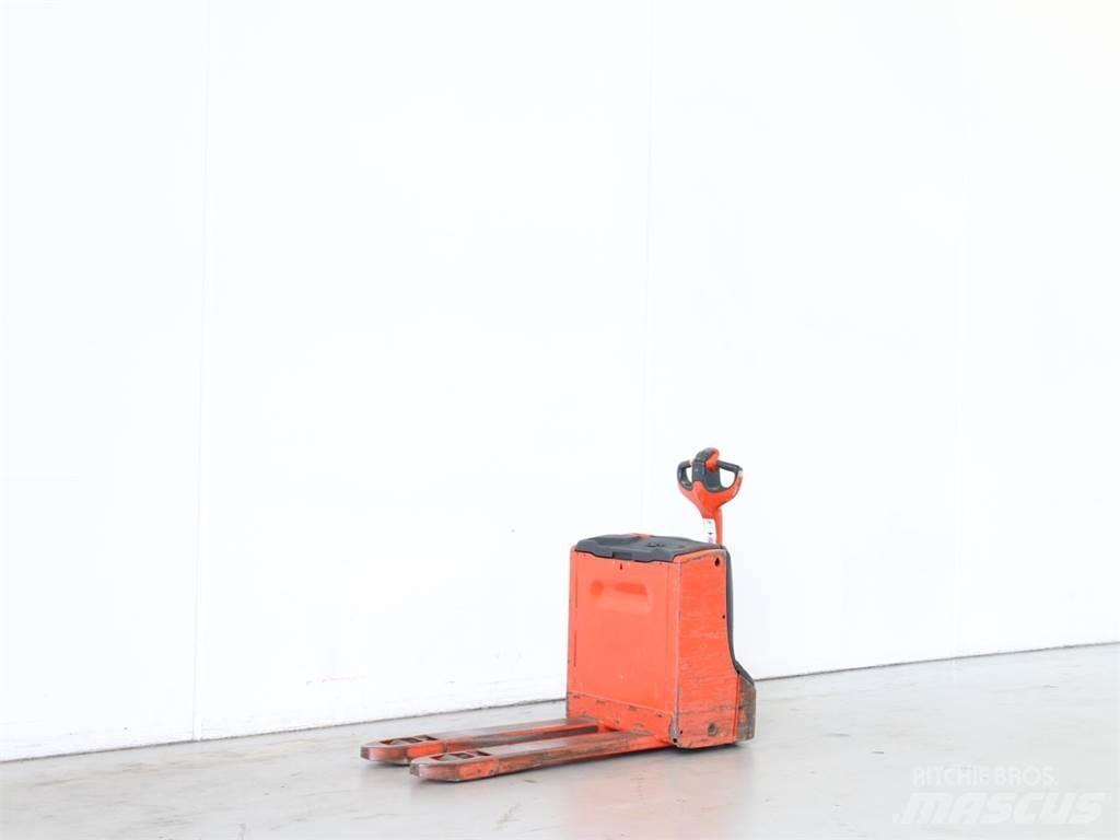 Linde T16/1152 Gaffelstabler med gående fører