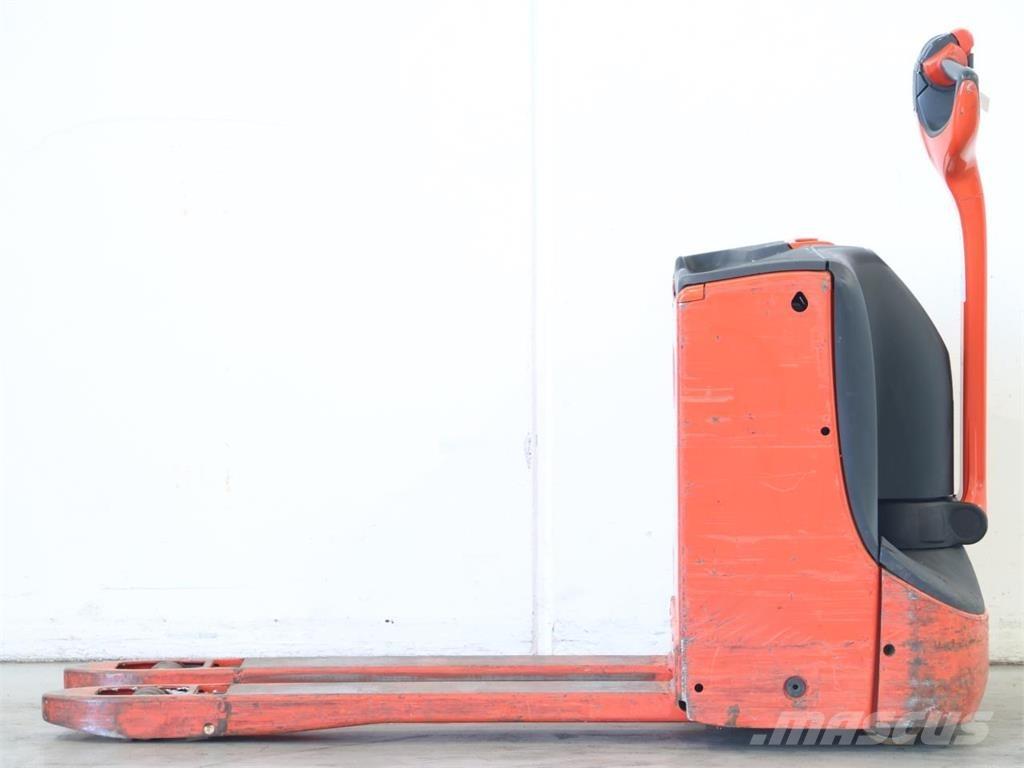 Linde T16/1152 Gaffelstabler med gående fører