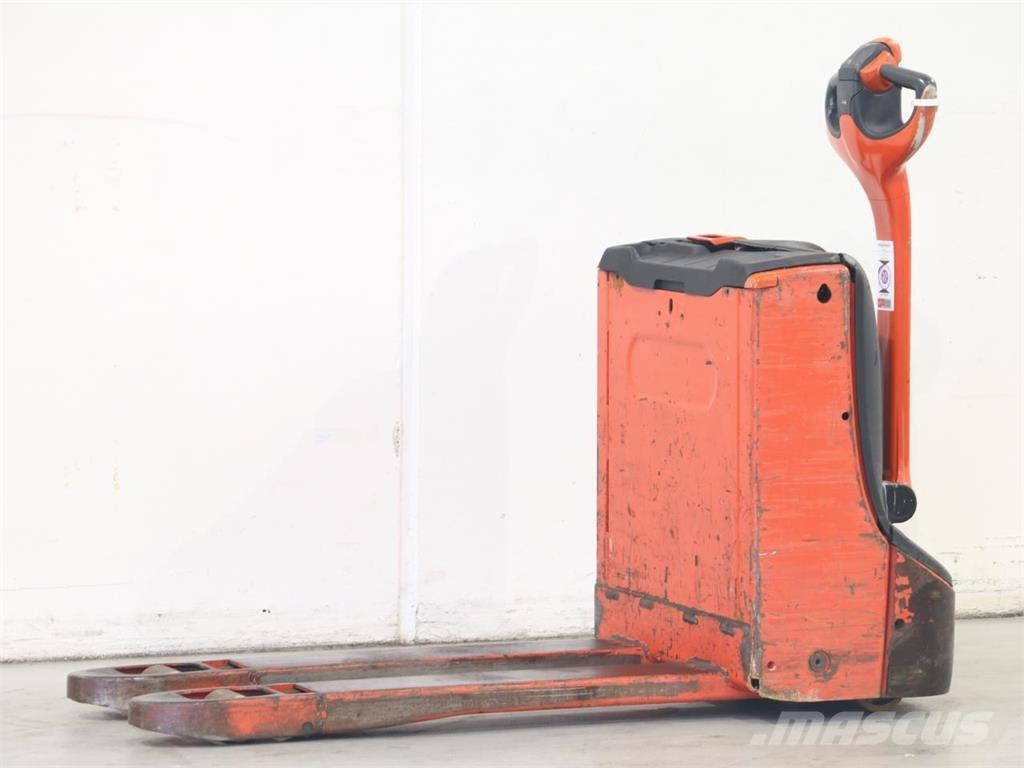 Linde T16/1152 Gaffelstabler med gående fører