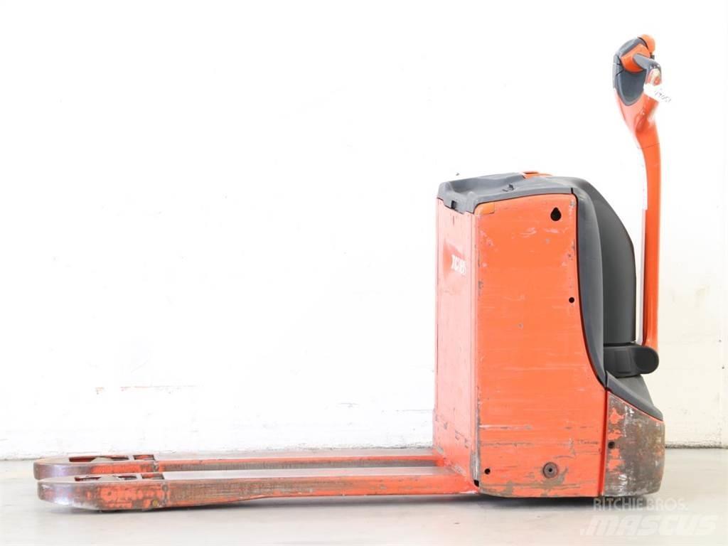 Linde T16/1152-00 Gaffelstabler med gående fører
