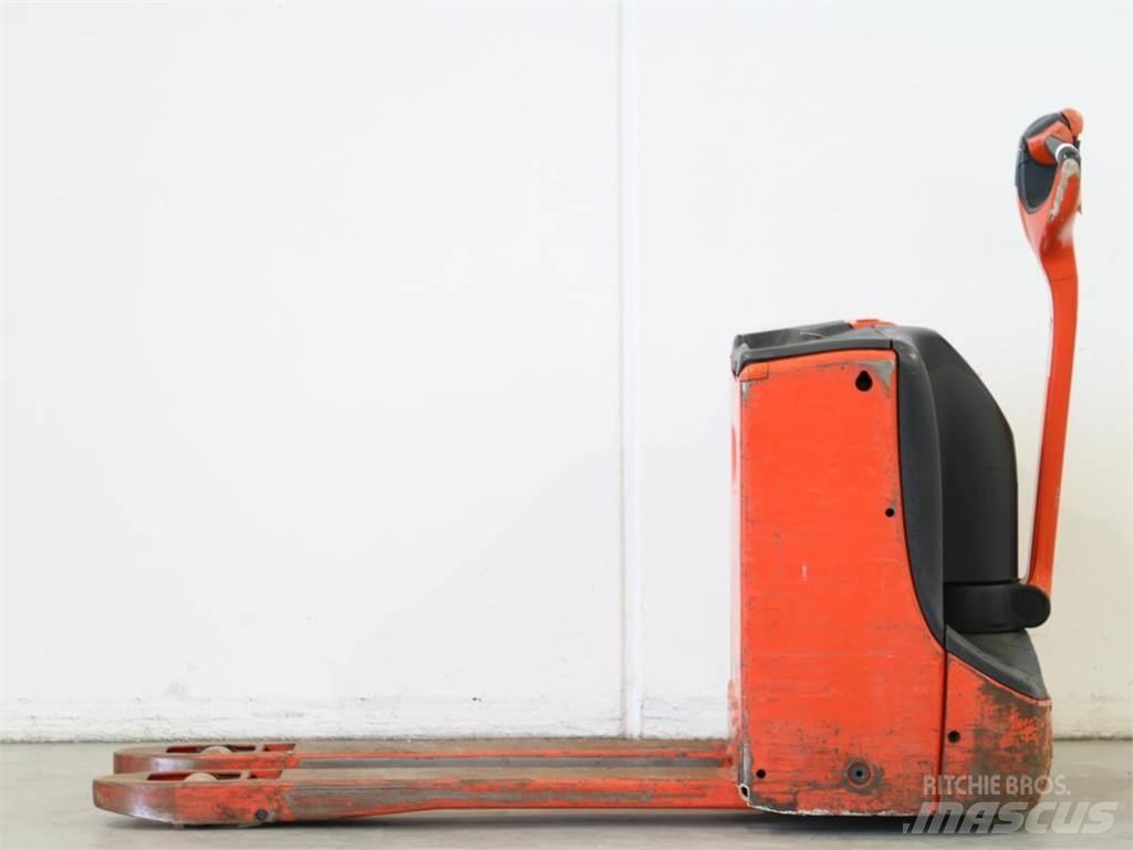 Linde T16/1152-00 Gaffelstabler med gående fører