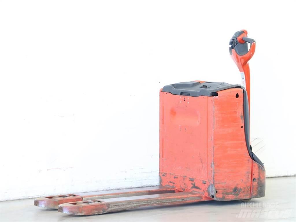 Linde T16/1152-00 Gaffelstabler med gående fører
