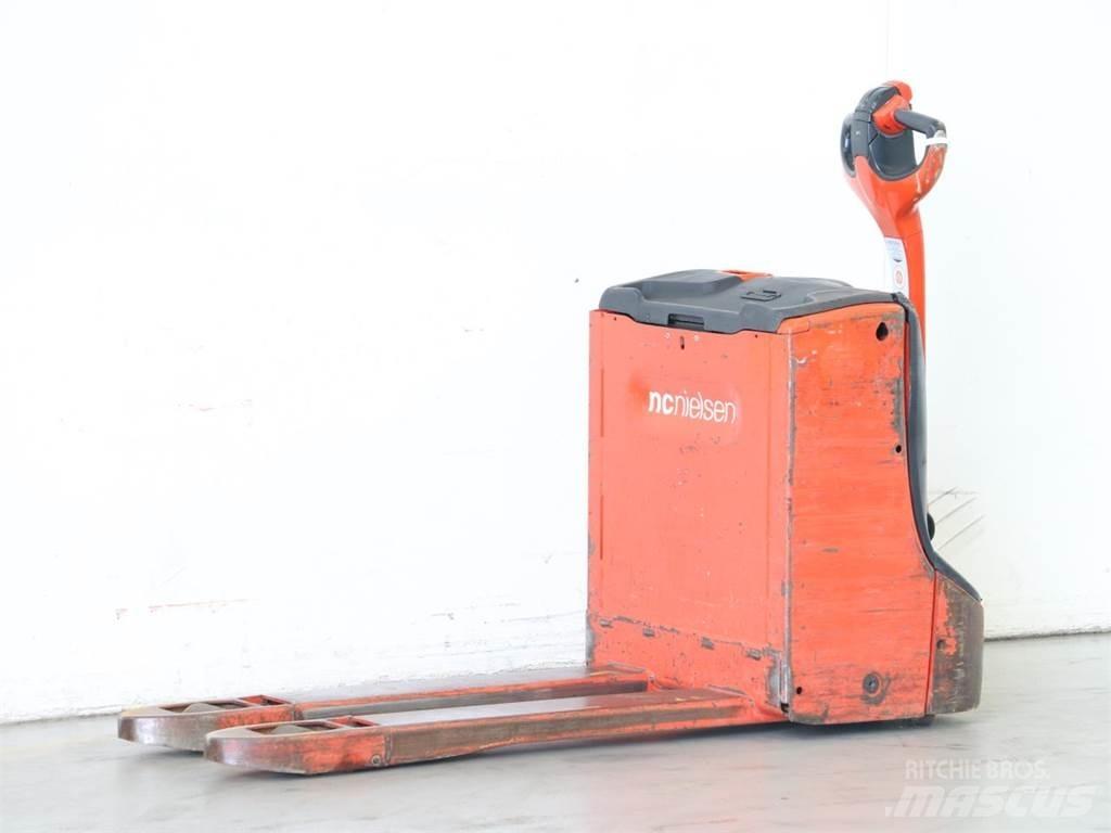 Linde T16/1152-00 Gaffelstabler med gående fører