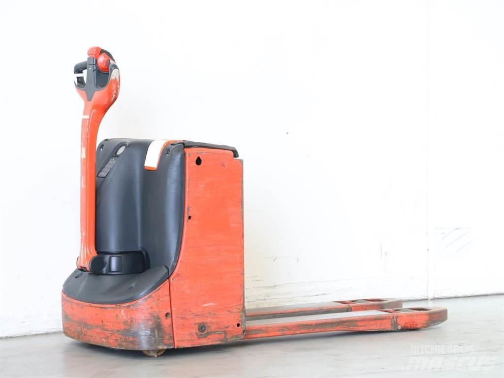Linde T16/1152-00 Gaffelstabler med gående fører