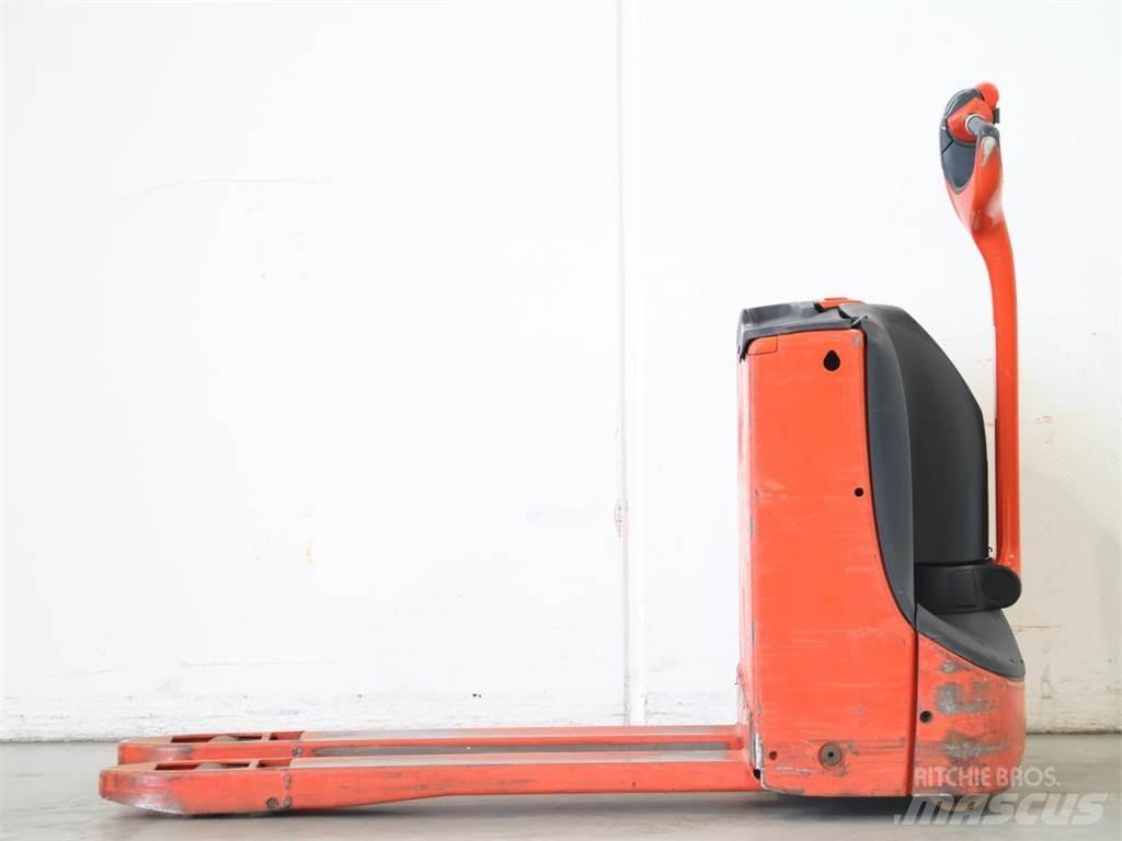 Linde T16/1152-02 Gaffelstabler med gående fører