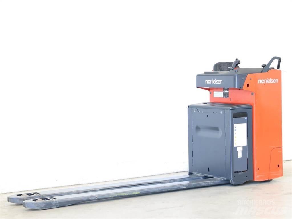 Linde T20R/1154 Gaffelstabler med gående fører