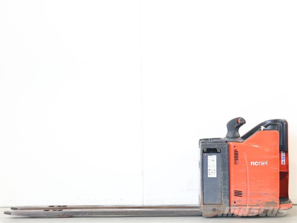 Linde T20SP/131 Gaffelstabler med gående fører