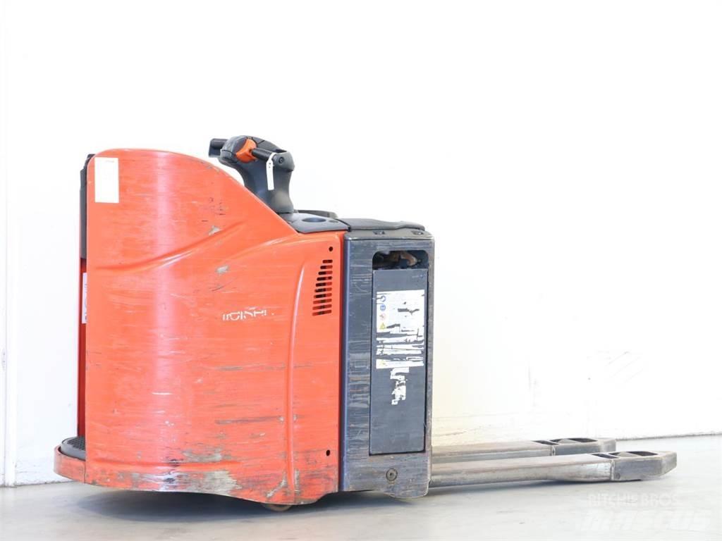 Linde T20SP/131 Gaffelstabler med gående fører