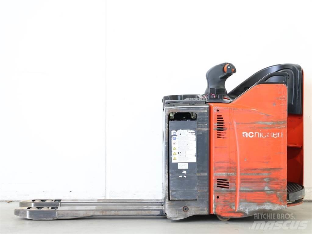 Linde T20SP/131 Gaffelstabler med gående fører