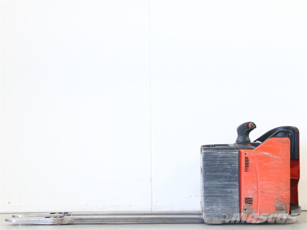 Linde T20SP/131-07 Gaffelstabler med gående fører