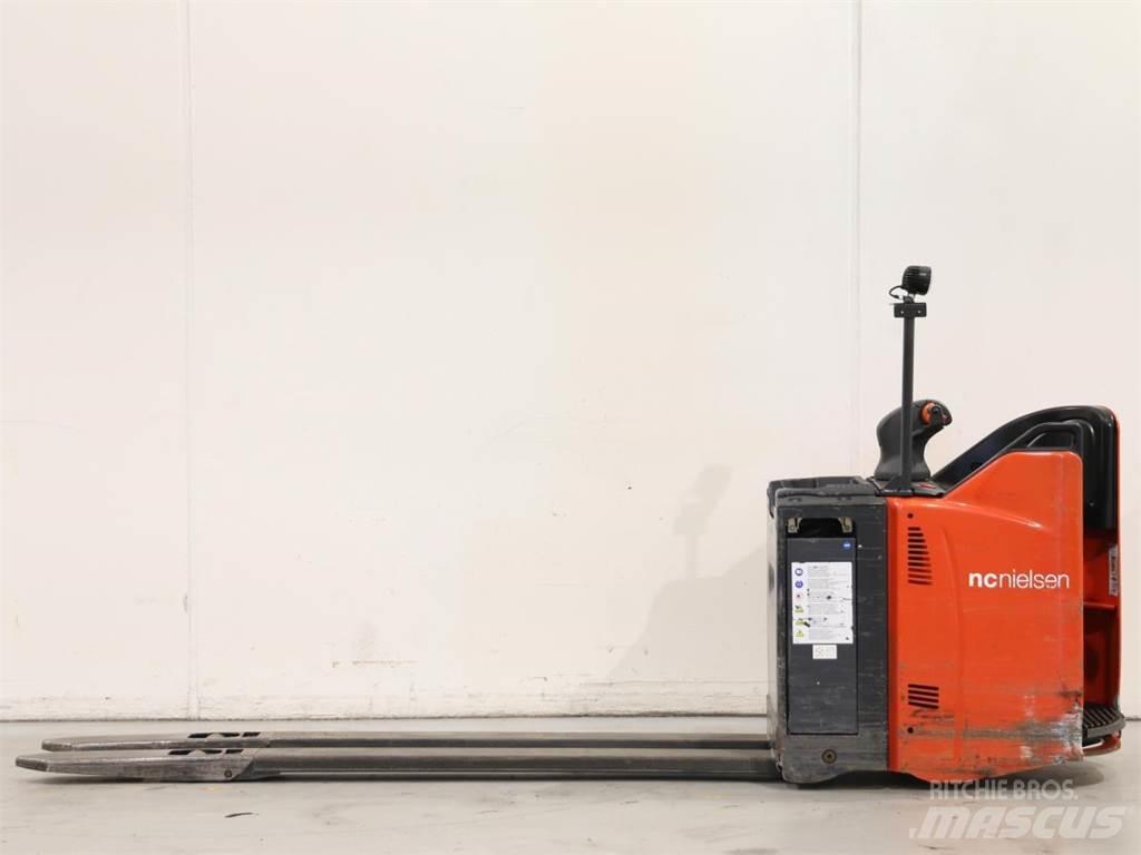 Linde T20SP/131-07 Gaffelstabler med gående fører