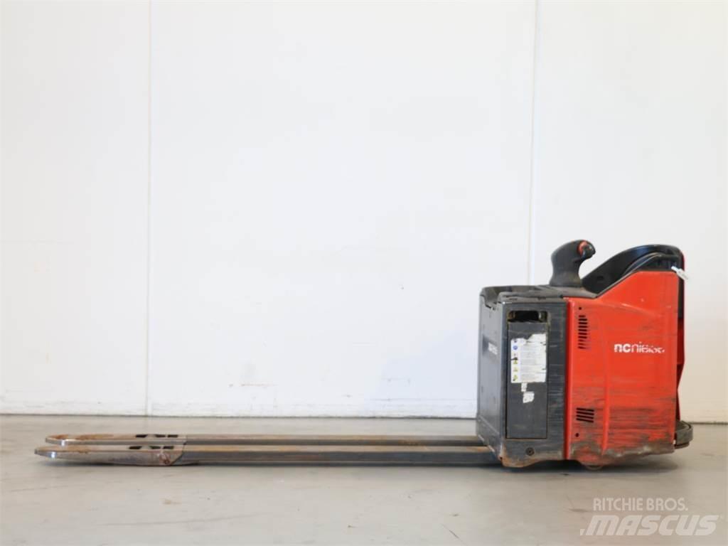 Linde T25SP/131-07 Gaffelstabler med gående fører
