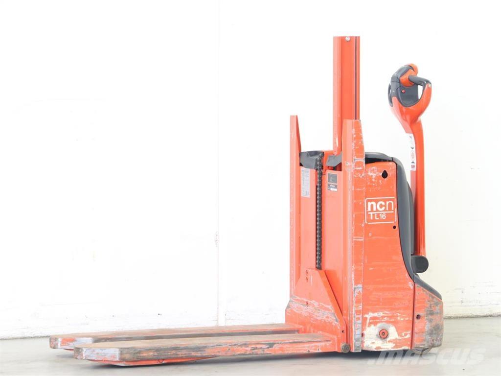 NCN TL16/1152-00 Gaffelstabler med gående fører