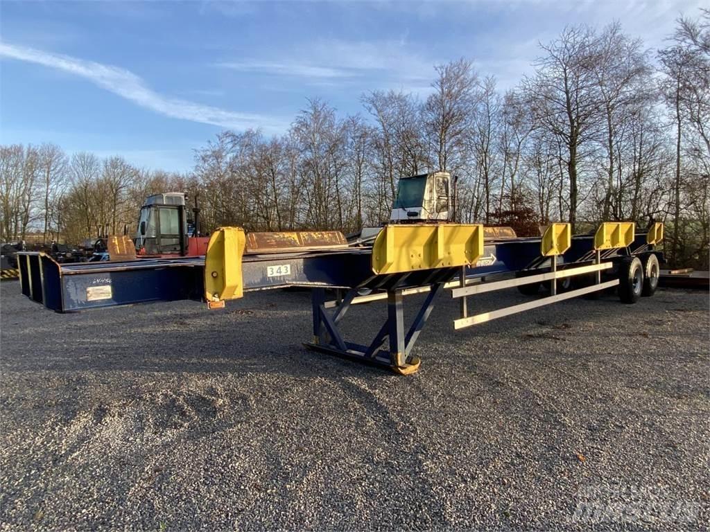  NOVATECH TT65 Trucks - Andet