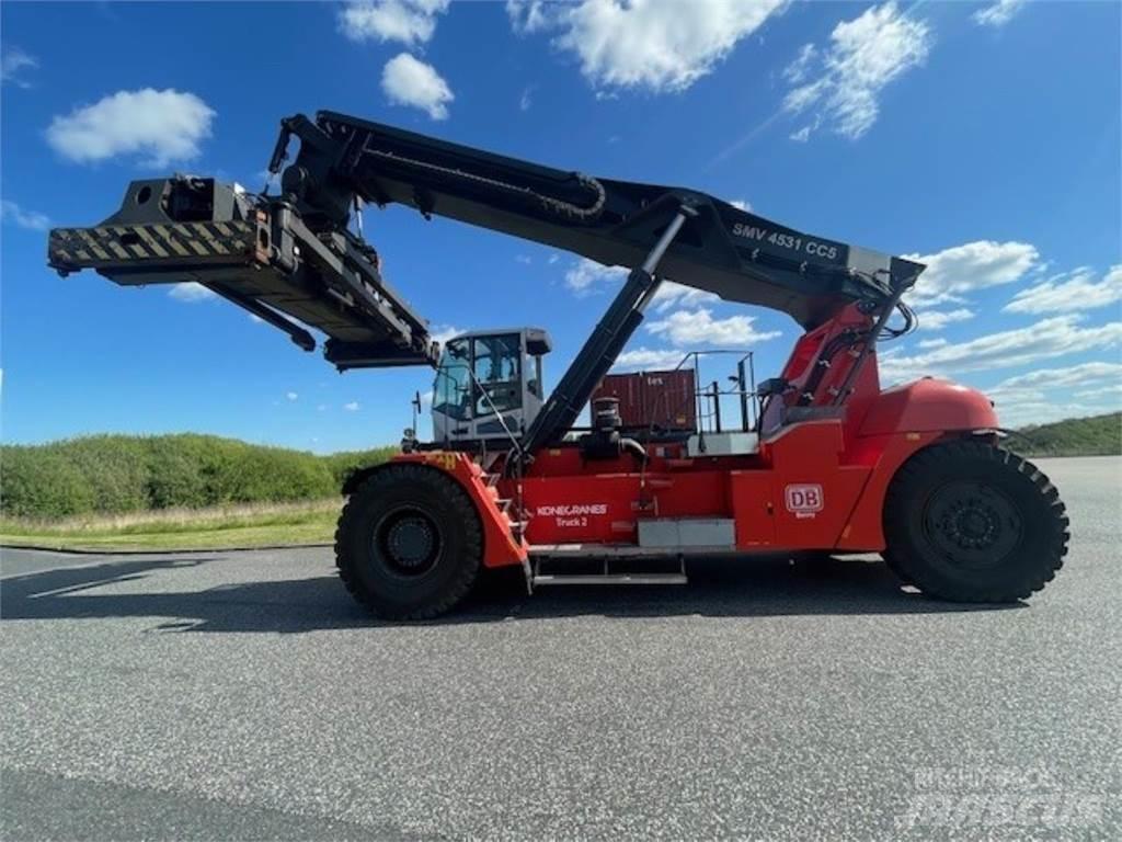 SMV 4531 CC5 Reachtruck