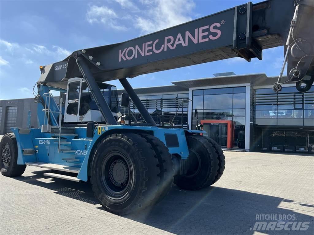 SMV 4535 TB5 Reachtruck