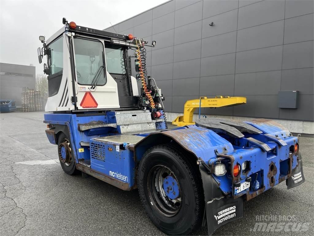 Terberg RT223 4X4 Trucks - Andet