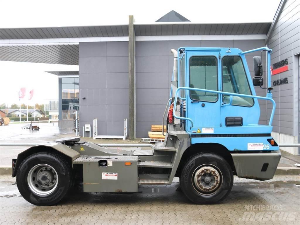 Terberg YT182 4X2 Trucks - Andet