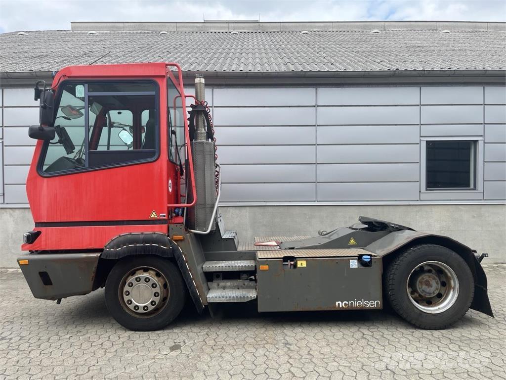 Terberg YT222 4X2 Trucks - Andet